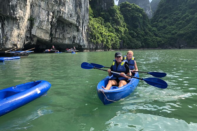 Half Day Explore Halong Bay With Lunch, Sung Sot Cave, Titop Island and Kayaking - The Itinerary Breakdown: What to Expect