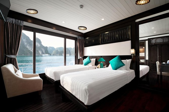 Overnight Luxury 5 Star Alisa Cruise with Meals, Kayak or Bamboo Boat - Who Will Love This Tour?