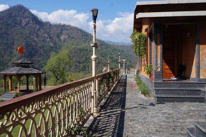Yoga Retreat in India at Abhayaranya Yoga Ashram, Rishikesh - Who Will Love This Retreat?