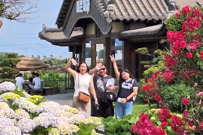 Jeju Island Private Car Tour with Expert Driver - Key Points