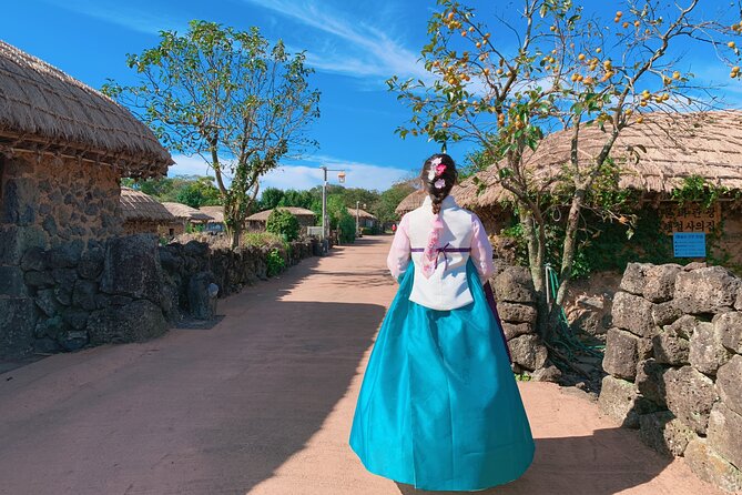 UNESCO and HANBOK Experience private tour package In Jeju island - Who Should Consider This Tour?