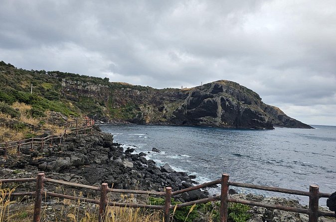 Round Trip Private Transportation to Seopjikoji - Who Is This Tour Best For?