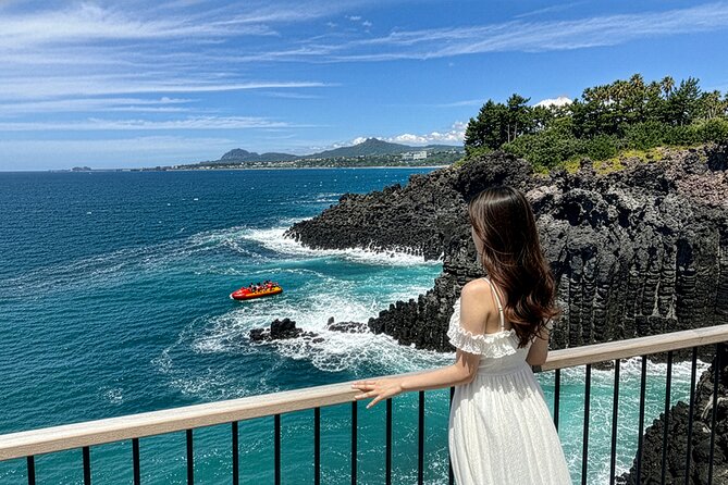 Jeju island Southern UNESCO Day Tour With Hallasan MT - What Makes This Tour Stand Out