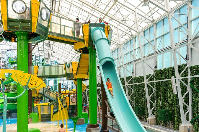 Island Waterpark at Showboat - Visiting Details and Practical Tips