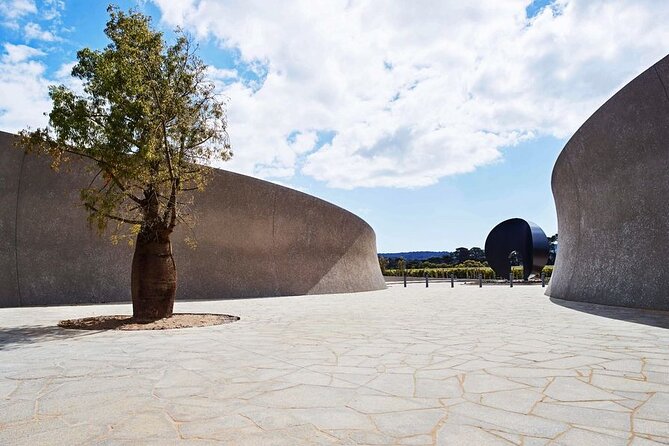 Mornington Peninsula Boutique Wine and Lunch Small Group Tour - A Complete Look at the Mornington Peninsula Boutique Wine and Lunch Small Group Tour