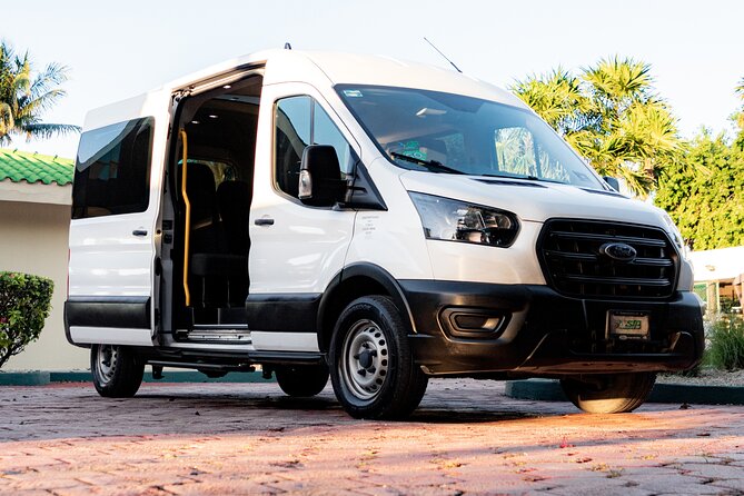 Tulum Airport Transportation to your destiny in Private Minivan - Introduction