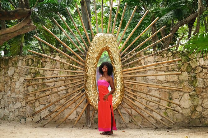 Tulum Photoshoot - Escultura Ven a la Luz and Beach Photographer - Key Points
