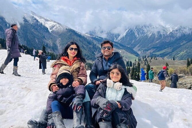 Exotic Kashmir Package - An In-Depth Look at the Kashmir Experience