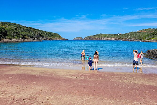 Búzios Full day: Boat and Trolley Tour with Lunch from Búzios - FAQ