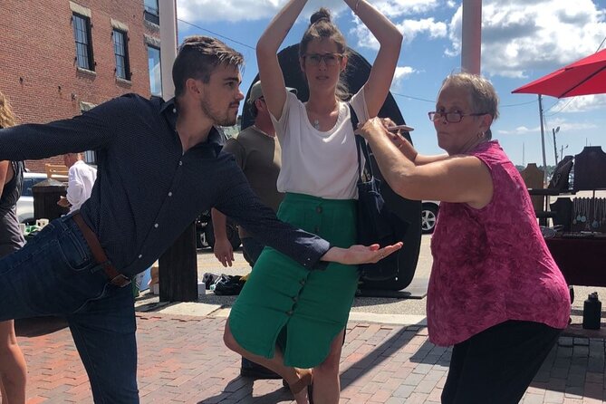 Scavenger Hunt in Buffalo by Wacky Walks - Key Points