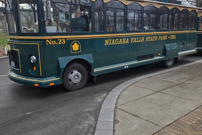 Guided Trolley Tour in Niagara Falls - Discovering Niagara Falls on a Guided Trolley Tour