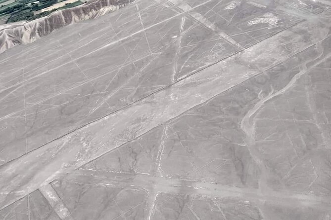 Fly over the Enigmatic Nasca Lines from Ica - Authentic Experiences & Practical Details