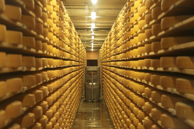Gruyères Medieval Town, Cheese Factory and Maison Cailler Tour from Bern - FAQ
