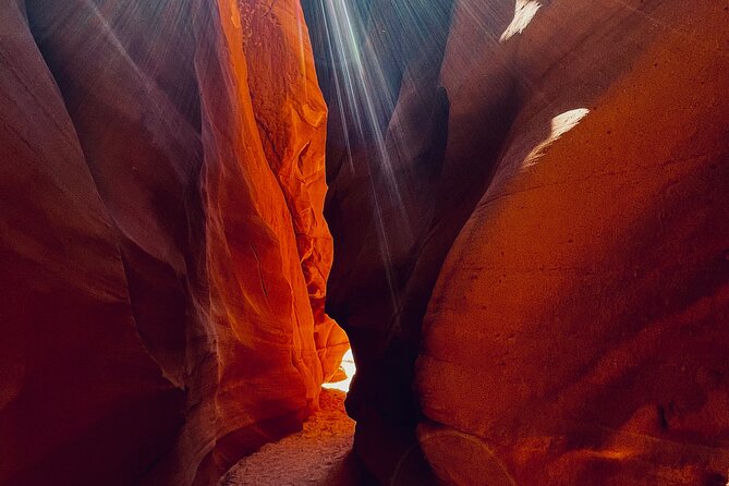 Ligai Si Anii Canyon Tour through Antelope Canyon - Why This Tour Is Worth Considering