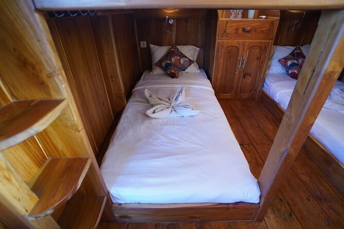 Open Sailing Trip Labuan Bajo, Using Singkolo Pinishi Boat - What We Love About the Experience