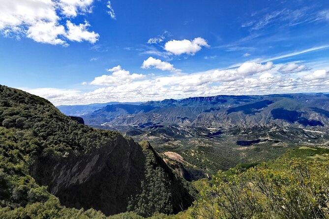 Hiking Tour in El Palmar from Sucre Bolivia - The Details of the El Palmar Hiking Tour