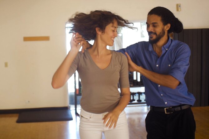 Social Dance Class with a Pro Instructor - In-Depth Review of the Social Dance Class Experience