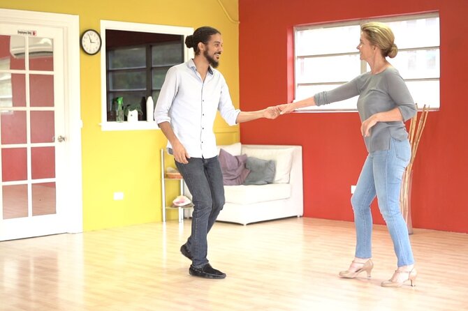 Social Dance Class with a Pro Instructor - Key Points