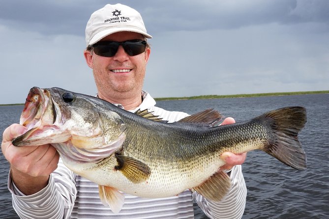 Lake Okeechobee Fishing Trips Near Fort Pierce Florida - Key Points