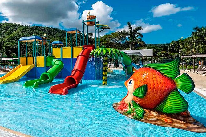 Shuttle From Liberia Airport To Riu Guanacaste And Riu Palace - Key Points