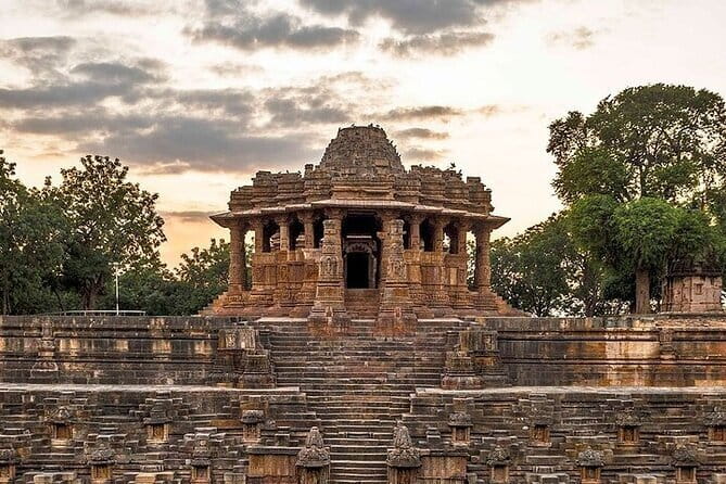 Easy Private Tour at Sun Temple and Rani Ki Vav by Car - Introduction: A Taste of Gujarat’s Treasures Without the Hassle
