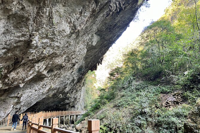 Zhangjiajie Grand Canyon Ticket Booking - The Experience of Walking and Exploring