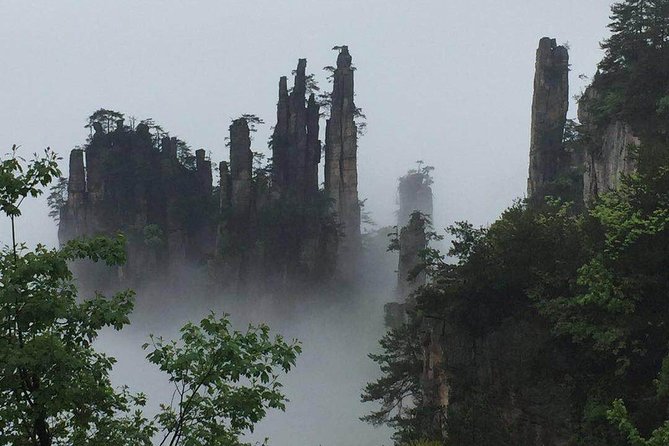 5-Day Combo Package of Zhangjiajie With Fenghuang (By Fast Train) - A Detailed Look at the 5-Day Zhangjiajie and Fenghuang Tour