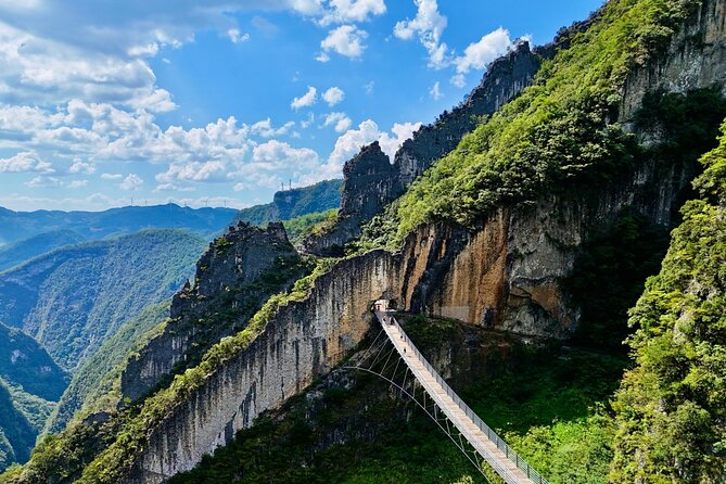 Chongqing Custom Tour:816 Nuclear Plant, Baiheliang or Wulingshan - Key Points