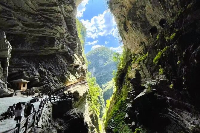 Chongqing One-Day Trip with Wulong 3 Essentials - What Reviewers Have Said (Based on Available Feedback)