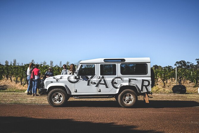 Discover Voyager Tour and Seasonal Lunch - Good To Know  