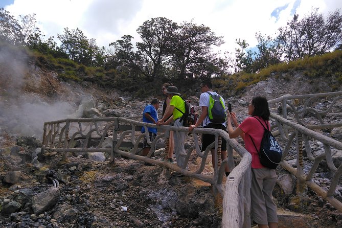 Volcano Crater Tour and Waterfalls - Key Points