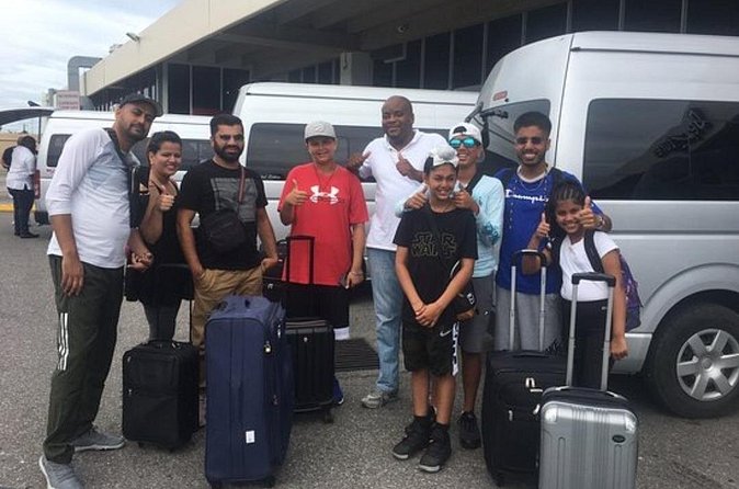 Airport Transfer to Runaway Bay Hotels (Round-Trip) - The Real Value: Why Pay for This?