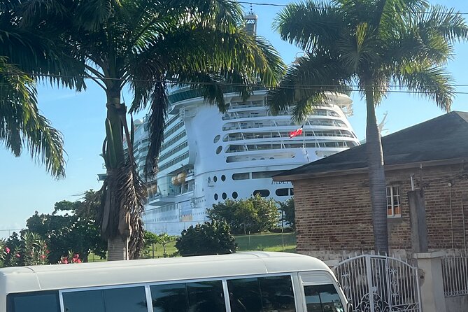 Montego Bay Bahia Principe Grand Jamaica Private Airport transfer - What Makes This Transfer Stand Out?