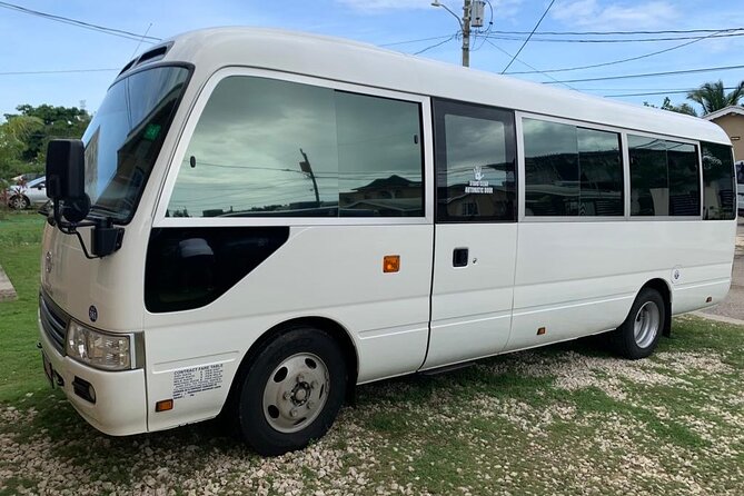 Private Transfers from Montego Bay Airport to Runaway Bay Hotels - Why Travelers Love This Service