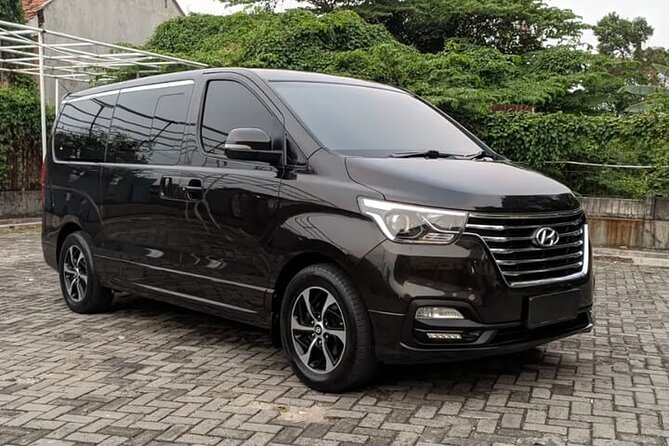 Private Transfer Papeete Urban Area to Tahiti Airport PPT by Van - Good To Know