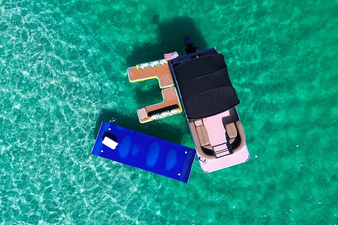 Private Crab Island Pontoon Charter with Bote Hangout Floats! - A Detailed Look at the Experience