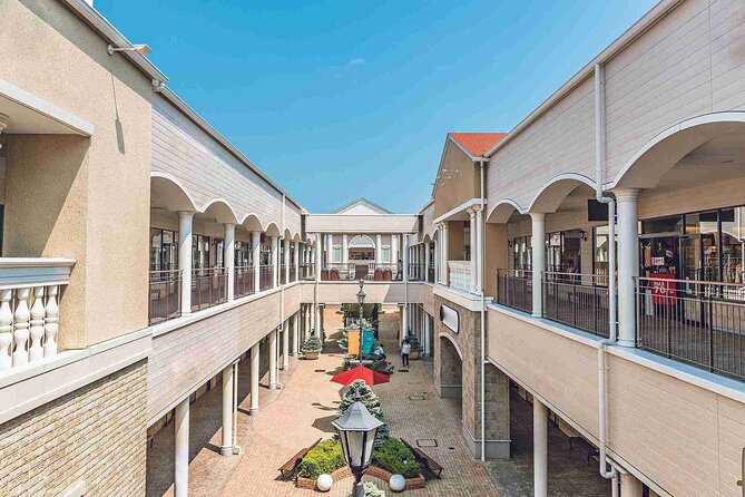 From Yokohama Port Arakurayama & G. Outlets 10 Hour Private Tour - Who Is This Tour Best For?