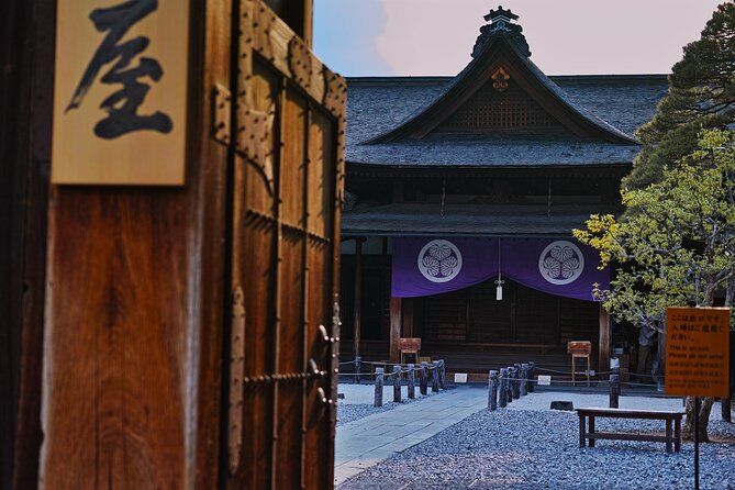 Takayama Private Customizable Half Day Tour - Key Points