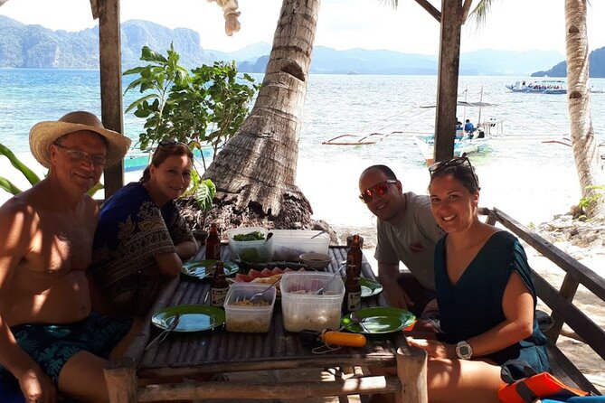 Private El Nido Islands And Cave Tour - Relaxation on Papaya Island