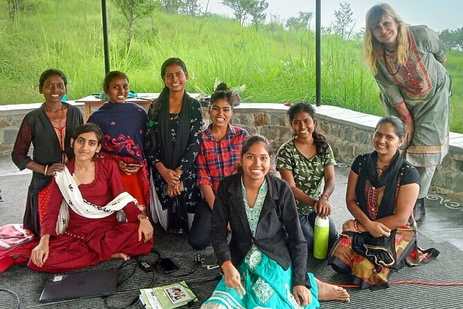 Guided 6 hrs Dharamshala's Tibetan monasteries & Nunnery tour - FAQ