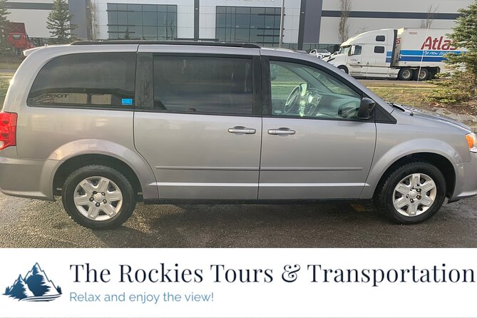 Airport Shuttle: Lake Louise  Calgary - Seamless Travel from Lake Louise to Calgary in Comfort and Style