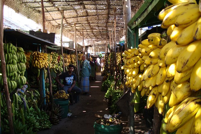 Vibrant Markets of Madurai(2 Hours Guided Walking Tour) - A Closer Look at the Madurai Market Tour