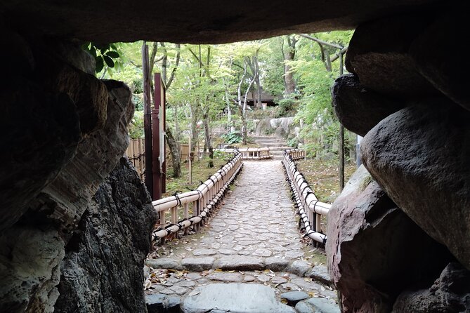 Kobe: Sorakuen Garden Guided Walking Tour 1h - Who Will Benefit Most?