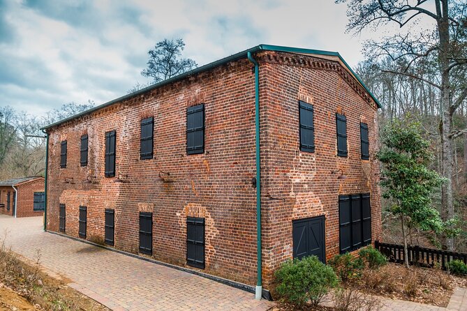 Roswell Ghost Self Guided Audio GPS Walking Tour EMF reader inapp - Key Points