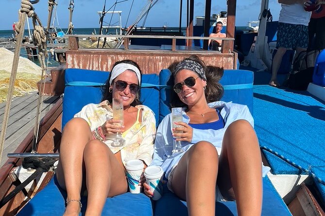 Adults Only Catalina Bay Small Group Snorkel & Sunset Sail - In-Depth Review: What to Expect on the Catalina Bay Sunset & Snorkel Tour