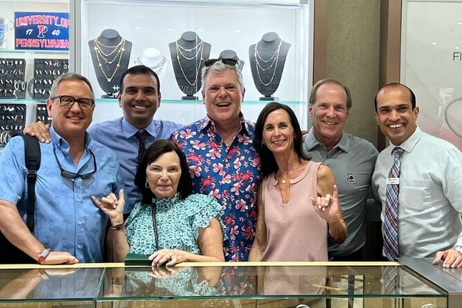 Diamond Shopping Experience with Champagne - A Close Look at the Diamond Shopping Experience in Aruba