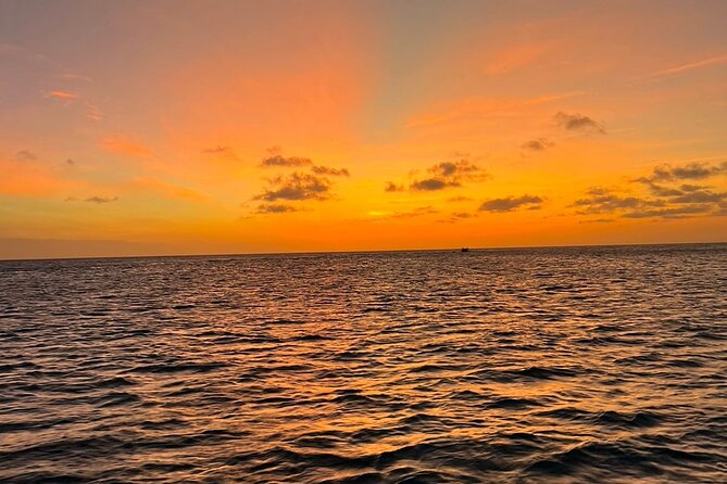 Sunset Cruise Fully Private with Nos Isla - Sunset Cruise Fully Private with Nos Isla: An Authentic Aruba Experience