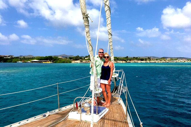 Blue Parrot Snorkel Sail with 4 course lunch or dinner in Aruba - Exploring the Experience in Detail