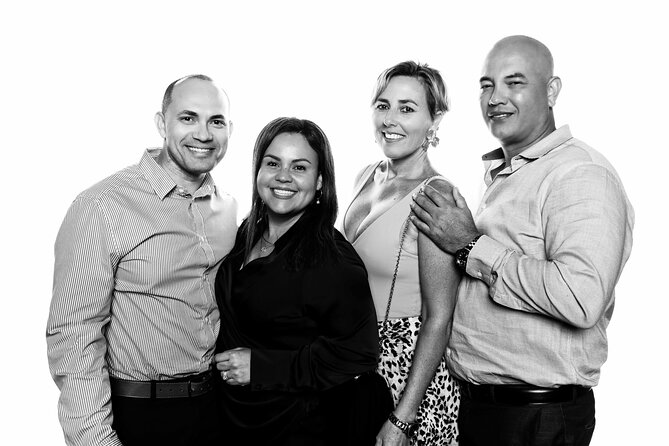 On-Site Photo Studio Experience for Events in Aruba - The Sum Up: Is the On-Site Photo Studio Experience right for you?