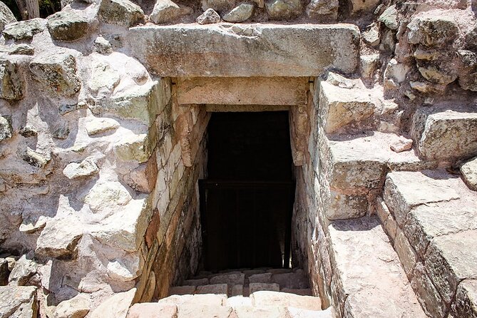 Copan Ruins from San Pedro Sula - The Experience: Pros and Cons